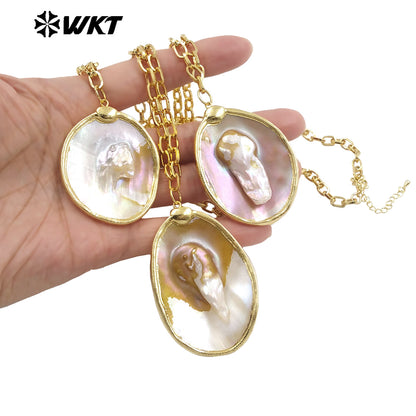 WT-JN331 Wholesale 18K Gold Electroplated Random Shape Natural Mop Shell Pendant Necklace For Women Resist Tarnishable Jewelry