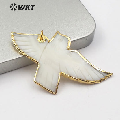 WT-JP184 Wholesale Natural Pigeon Shell Pendant 18k Gold Plated Fashion Lady Charm Jewelry Pigeon Shape Shell Pendant