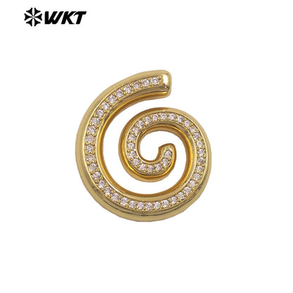 WT-MP326 Lovely Boutique 18K Gold Plated Yellow Brass And Zircon Spiral Shape Metal Pendant For Handmade Necklace Findings