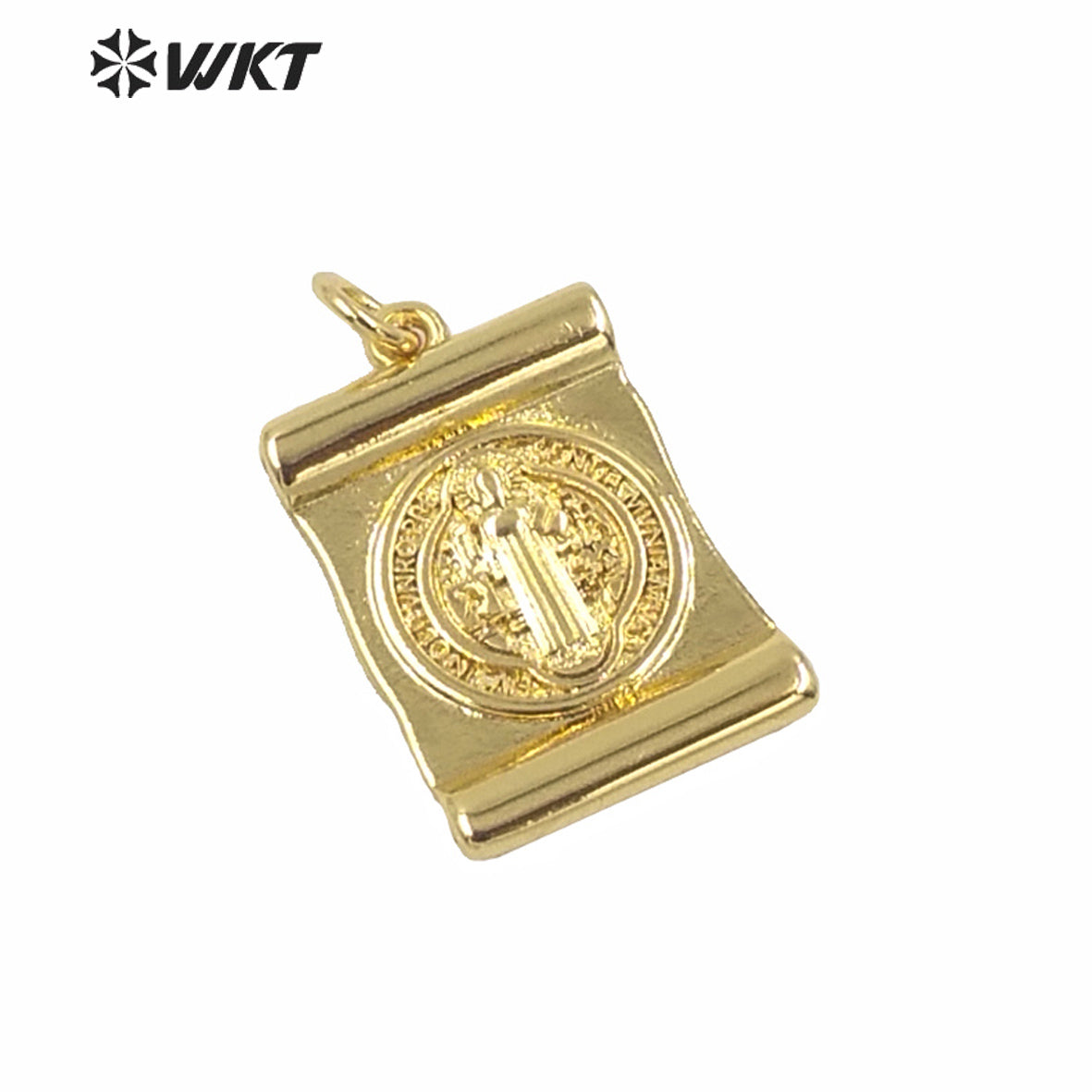 WT-MP147 Newest Long square Gold Electroplated Yellow Brass Metal Setting Jesus Pendant Hot Sales Gold Religious Jesus Charms
