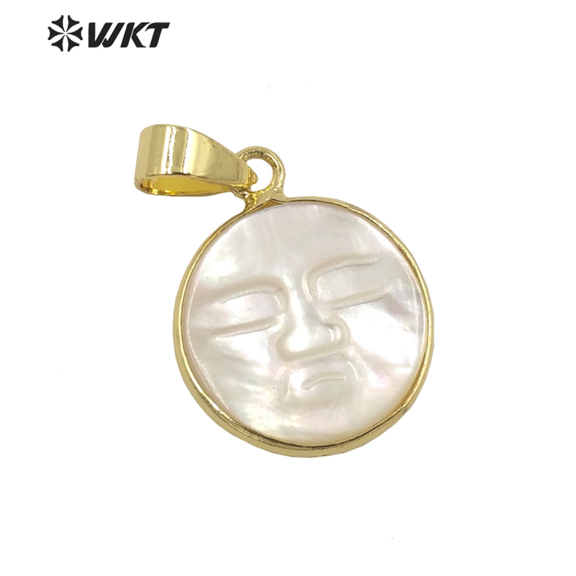 WT-JP297 French Vintage Charming Trumpet Shell Pendant Carved Sleeping Face Round Pendant Female Jewelry Natural Shell Pendant