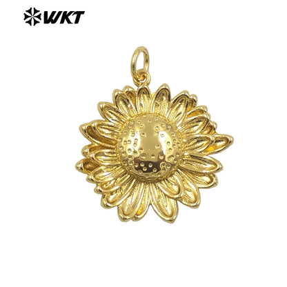 WT-P1999 Trendy and Exquisite Flower Design Fine Yellow Brass Paved Women Gold Plated Sun Flower Pendants