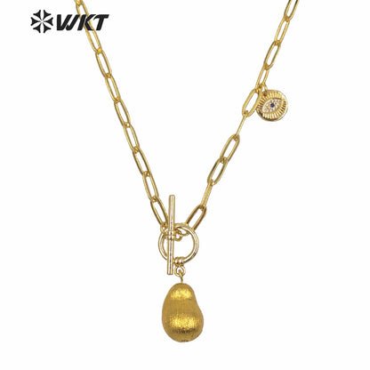 WT-JN129 WKT Wholesale Natural Freshwater Baroque Pearl Pendant Necklace Women Fashion Gold Brass Chain Casual Pearl Necklace