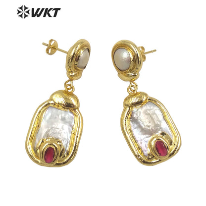 WT-MPE113 European and American Retro Exaggerated Inlaid with Natural Freshwater Pearl Pendant Earrings