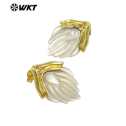 WT-MPE142 Beautiful Exquisite 18K Gold Plated Natural Shell Angel Wings Earrings Stud for Girlfriend As Valentine's Day Gift