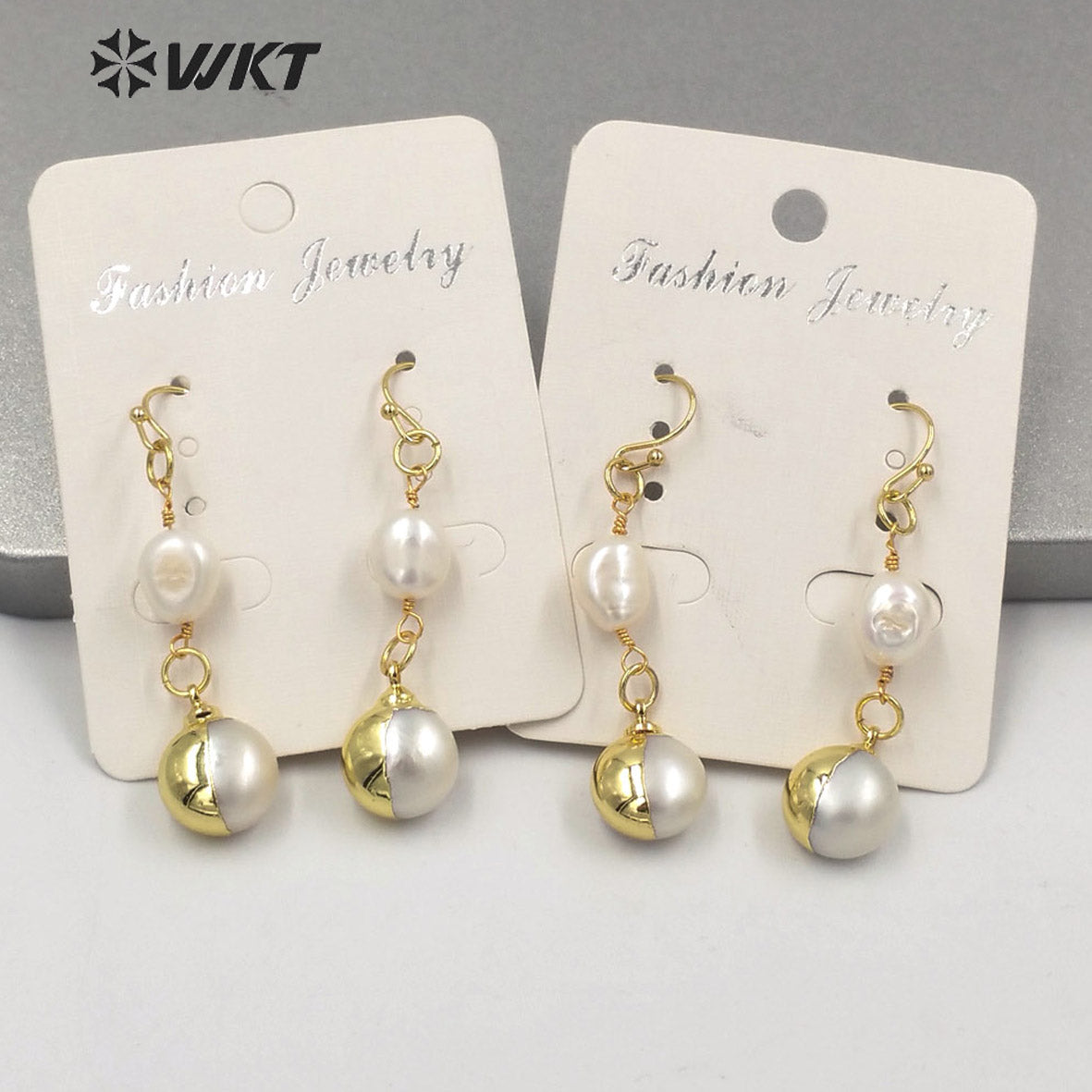 WT-MPE057 Elegant Style Long Dangle Natural Freshwater Pearl Earrings Fashion Chic Round Pearl Gold Pearl Earrings