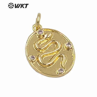 WT-MP176 Wholesale New Design Oval Shape CZ Micro Pave Snake Pendant Gold Electroplated Lucky Charm Pendant Unisex Style