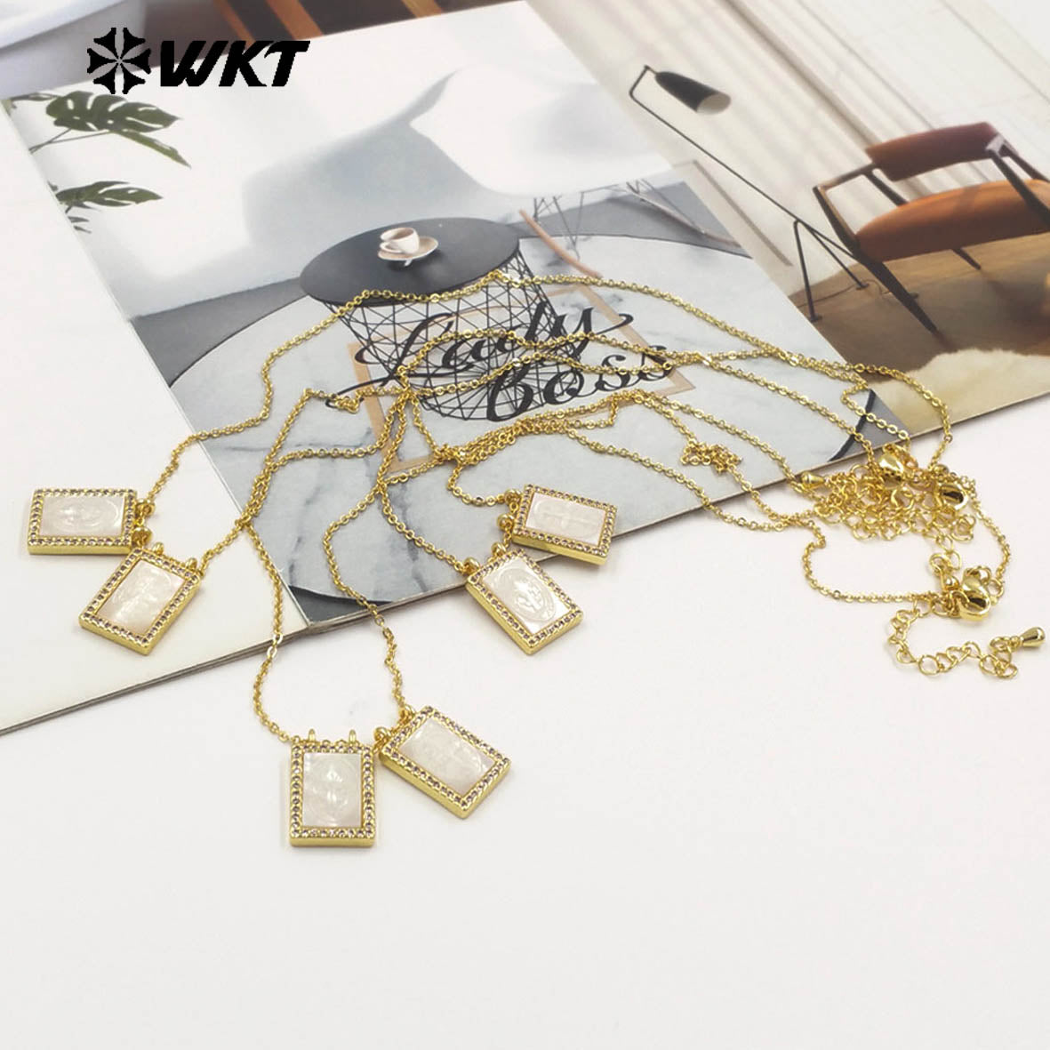 WT-JN392 Hot Sale Gold Plated Double White Shell Carved Religious Patterns Necklaces For Women Fashion Jewelry Matching