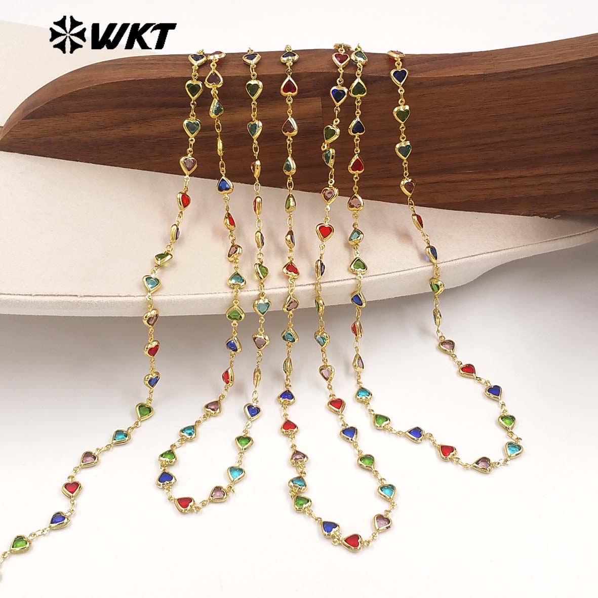 WT-BC280 Lovely Style Gold Plated Yellow Brass And Colorful Crystal Heart Shape Chain For Lady Party Bracelets DIY Design