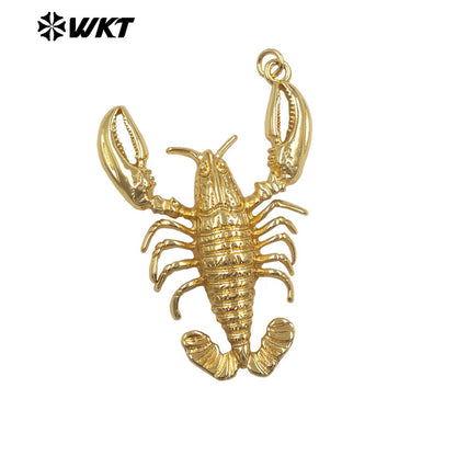 WT-MP327 Exquisite Vintage Style Gold Plated Crayfish Shape Yellow Brass Charms Pendants For Female Handmade Jewelry DIY