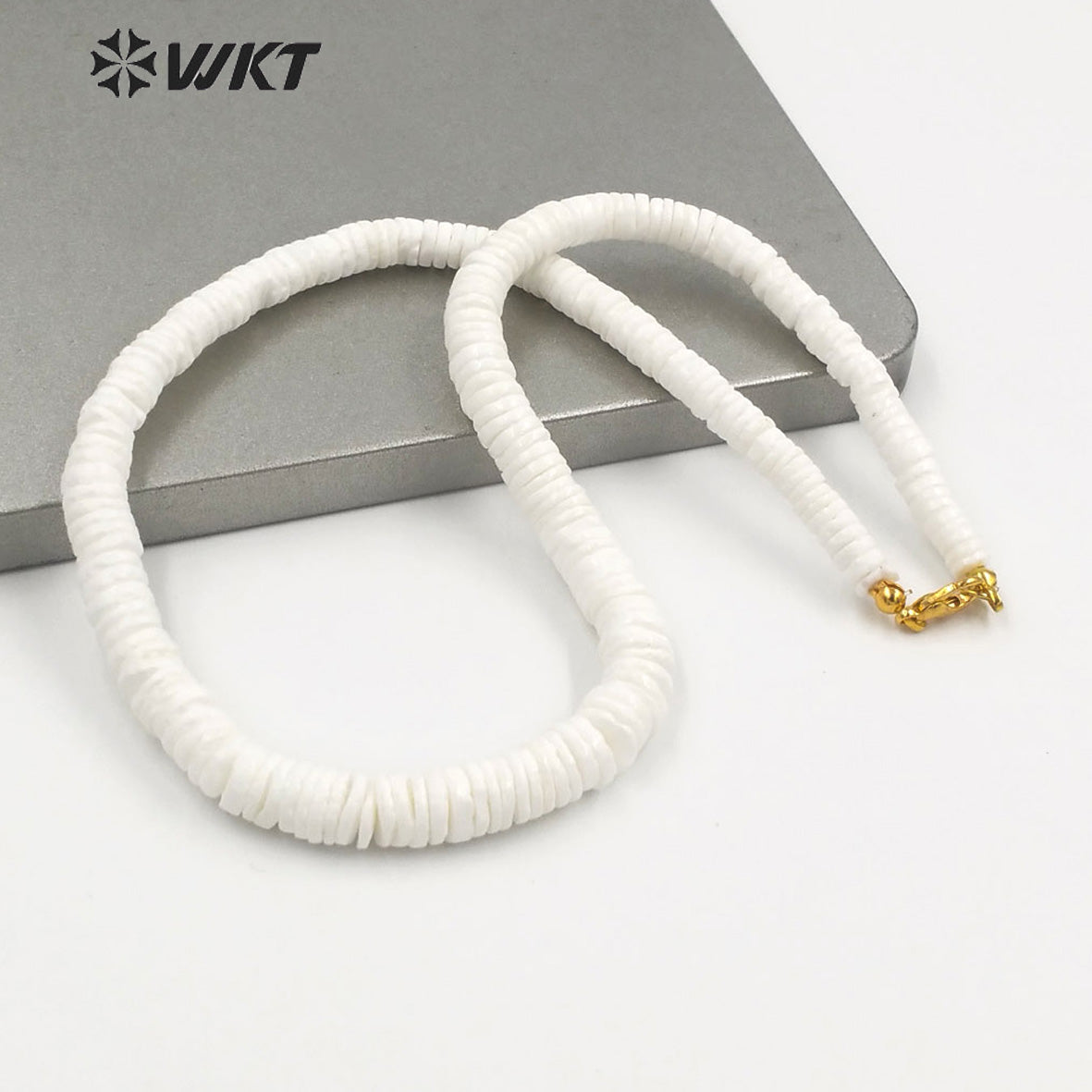 WT-JN227 Unique Women Bohemian Style Purity Natural White Shell Beads Necklace 17 Inch Long Hand Strand Beads Necklace for Wedding