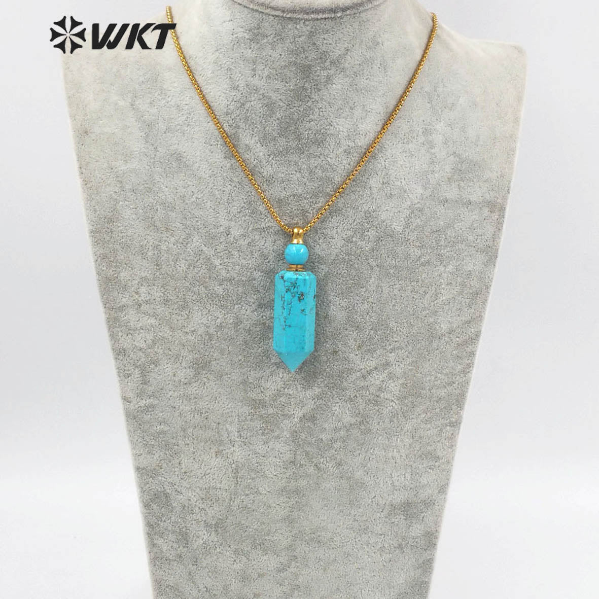 WT-N1271 Wholesale Popular Green Turquoise Perfume Bottle Necklace Precious Stone Made Energy Stone Bottle for Essential Oil