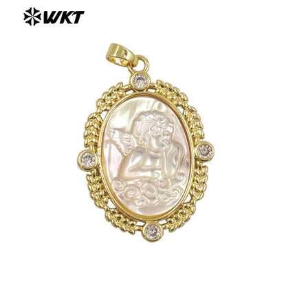WT-JP371 Wholesale Fashion Gold Plated Oval Shape 18K Real Gold Plated Handmade Carved Mother of Pearl Shell Angel Pendants