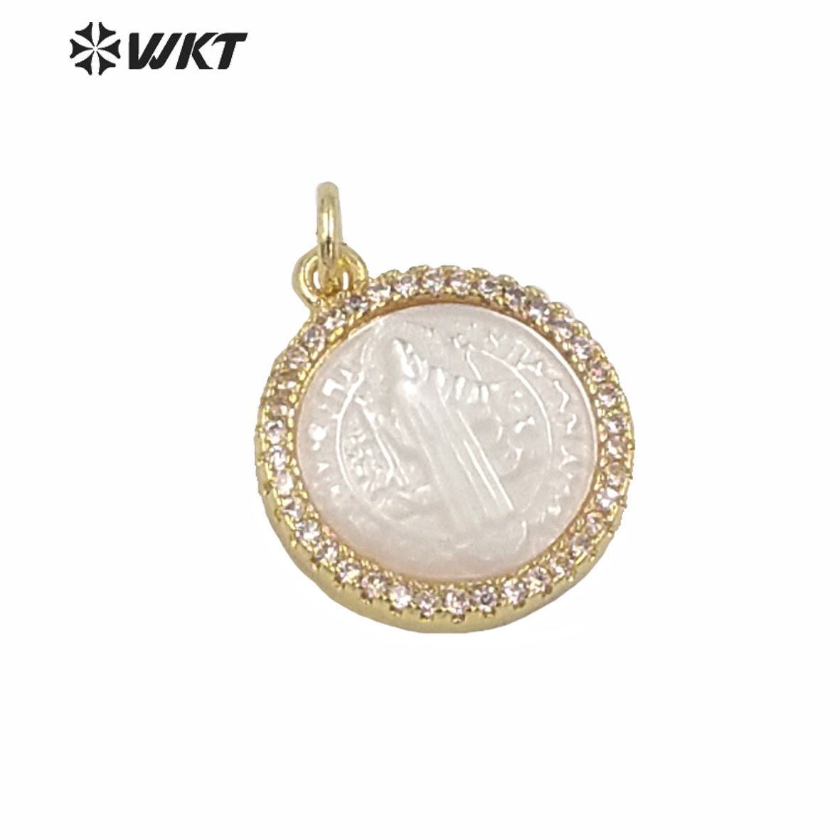 WT-MP164 Wholesale New Gold Electroplated Cubic Zircon Round Jehovah People Image Pendant 15mm Christian White Shell Pendant