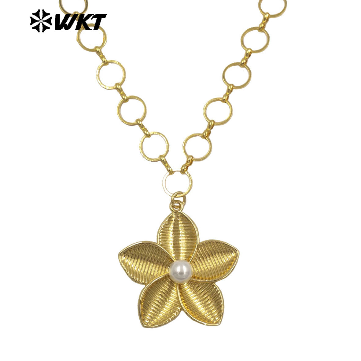 WT-N1514 Lovely Gold Plated Round Metal Chain With Brass And Artificial Pearl Flowers Pendant Necklace As Girl Fashion Jewelry