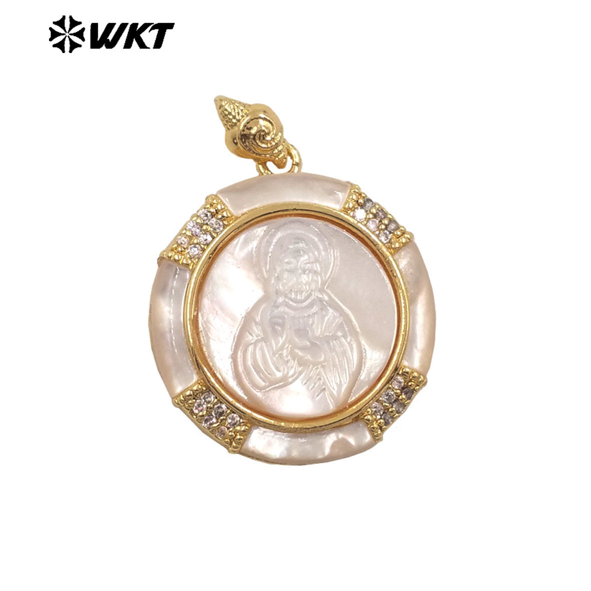 WT-JP468 Minimalist 18K Gold Plated Zircon And Natural Shell Round Religious Styles Pendants For Fashion Necklace Making