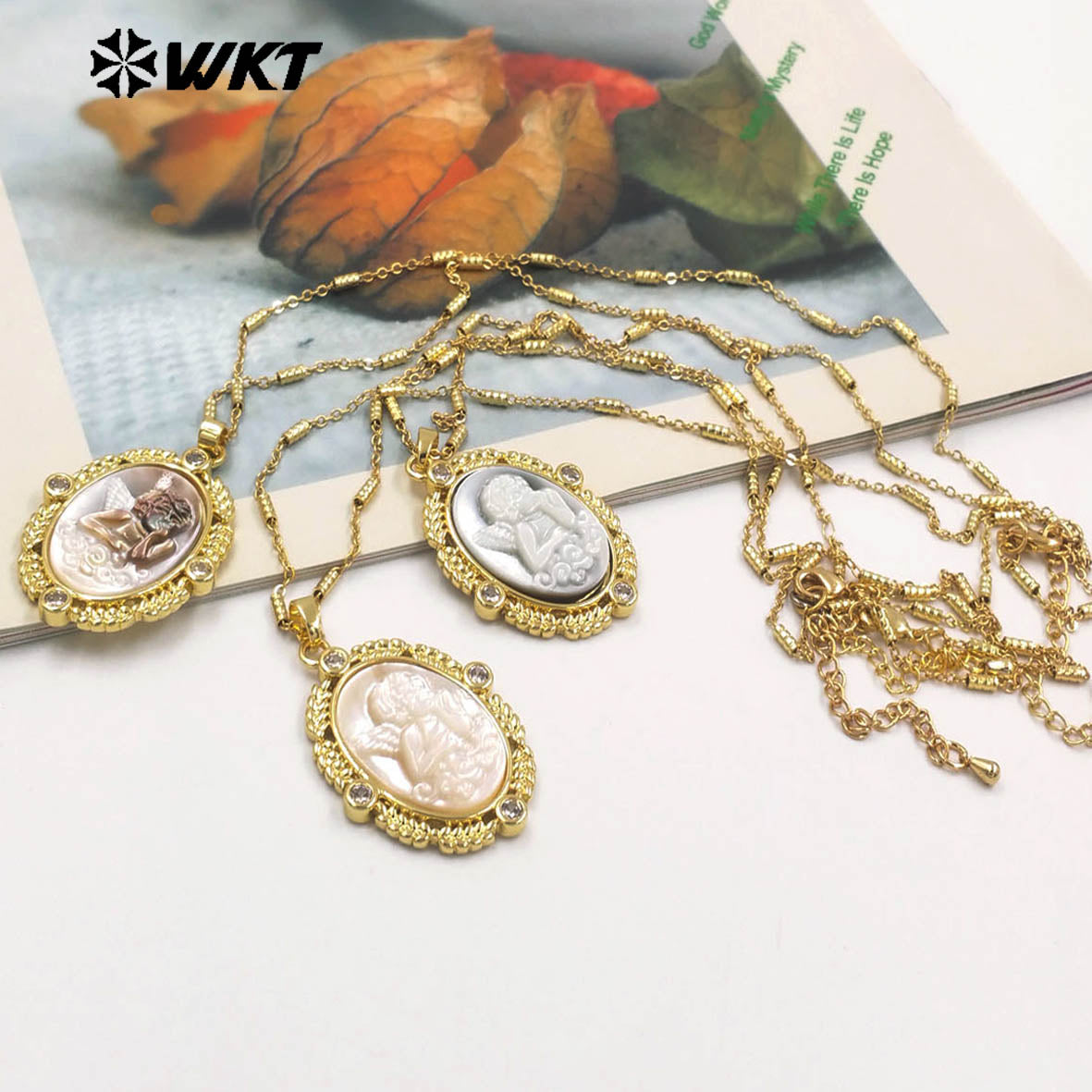 WT-JN273 Amazing 18K Real Gold Plated Resist Tarnishable Oval Shape Handmade Energy Shell Carved Angel Religious Necklace