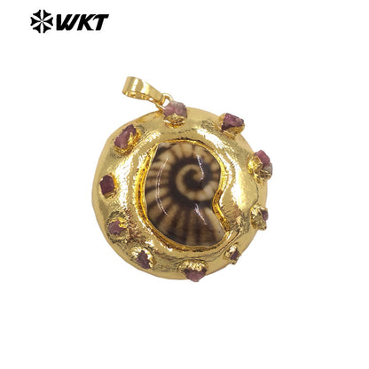 WT-JP470 New Arrival Chic Gold Electroplated Little Tourmaline Stone And Ceramic Conch Shape Pendant As Friends Present