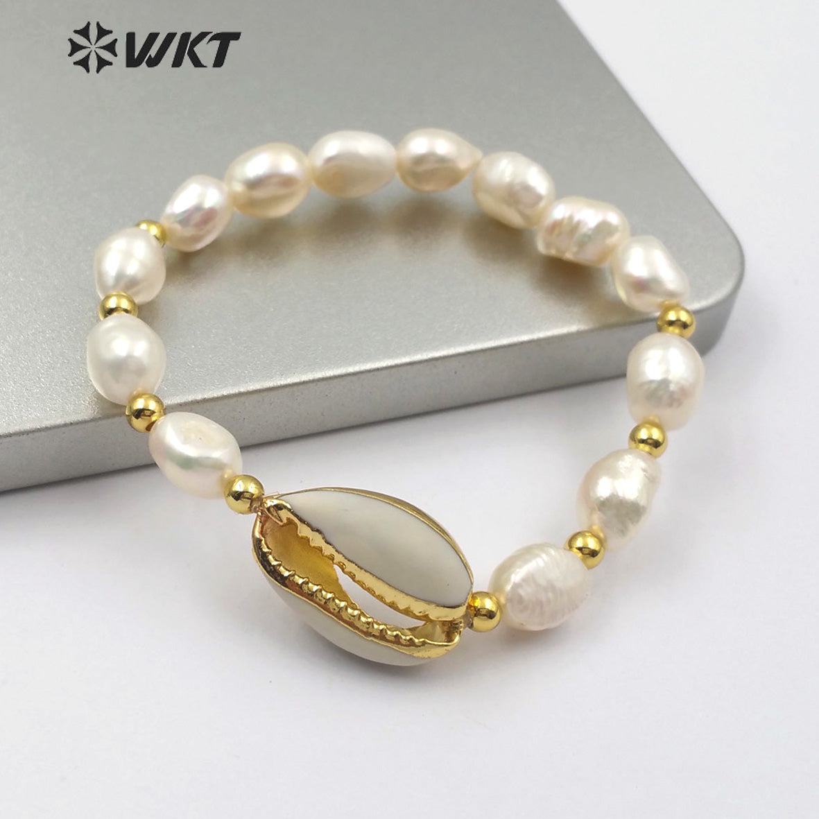 WT-B458 New Fashion Handmade Jewelry Adjustable Bracelets Gold Brass Beads and Pearl and Full or Half Plated Cowrie Bracelets