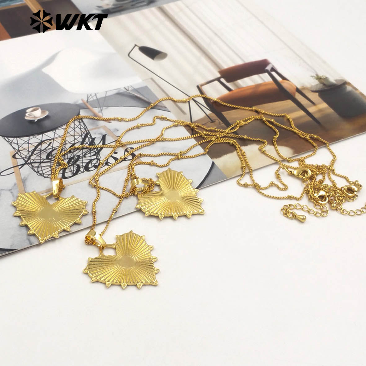 WT-N1481 Wholesale Fashion 18K Gold Plated Lovely Metal Charms Necklace Women Jewelry Match