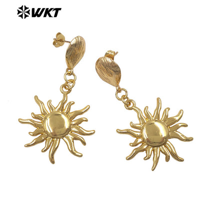 WT-E806 Good Quality Interesting Design Gold Electroplated Yellow Brass Metal Sun Shape Earrings For Women New Year Presents