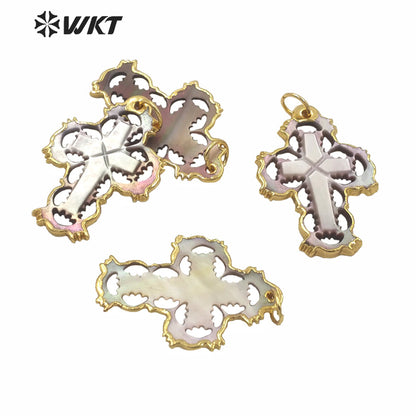WT-JP231WKT High Quality Hand Make Carved Cross Shell Pendant Women Bohemian Natural Shell Cross Pendant for Necklace Design