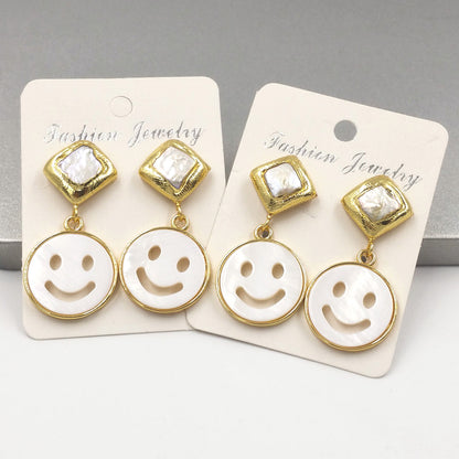 WT-MPE069 Cute Fashion Smiley Shell Dangle Earrings Micro Pave Earring for Women Gifts Charming Shell Earrings