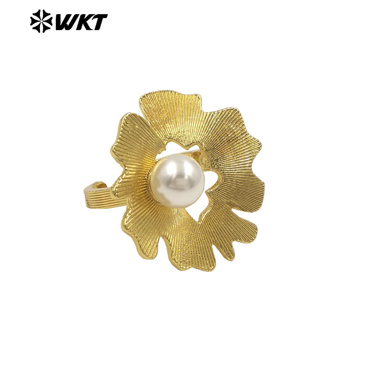 WT-R591 Unique Hollow Design 18K Gold Plated Yellow Brass And Artificial Pearl Metal Ring For Lady Party Wearing Jewelry