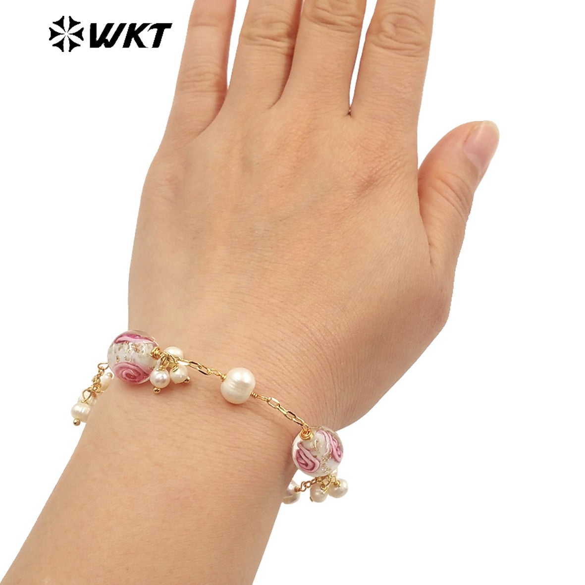 WT-MPB095 Fashionable Colour Glaze & Freshwater Pearl Trendy Rose Bead 18k Real Gold Adjustable Romantic Gift Woman Bracelet