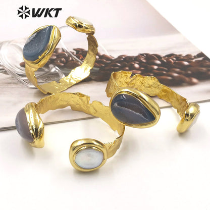 WT-B653 Wholesale New Gorgeous Natural Teardrop Druzy Geode Agate and Real Pearl Bangle in Adjustable With 18k Gold Plated