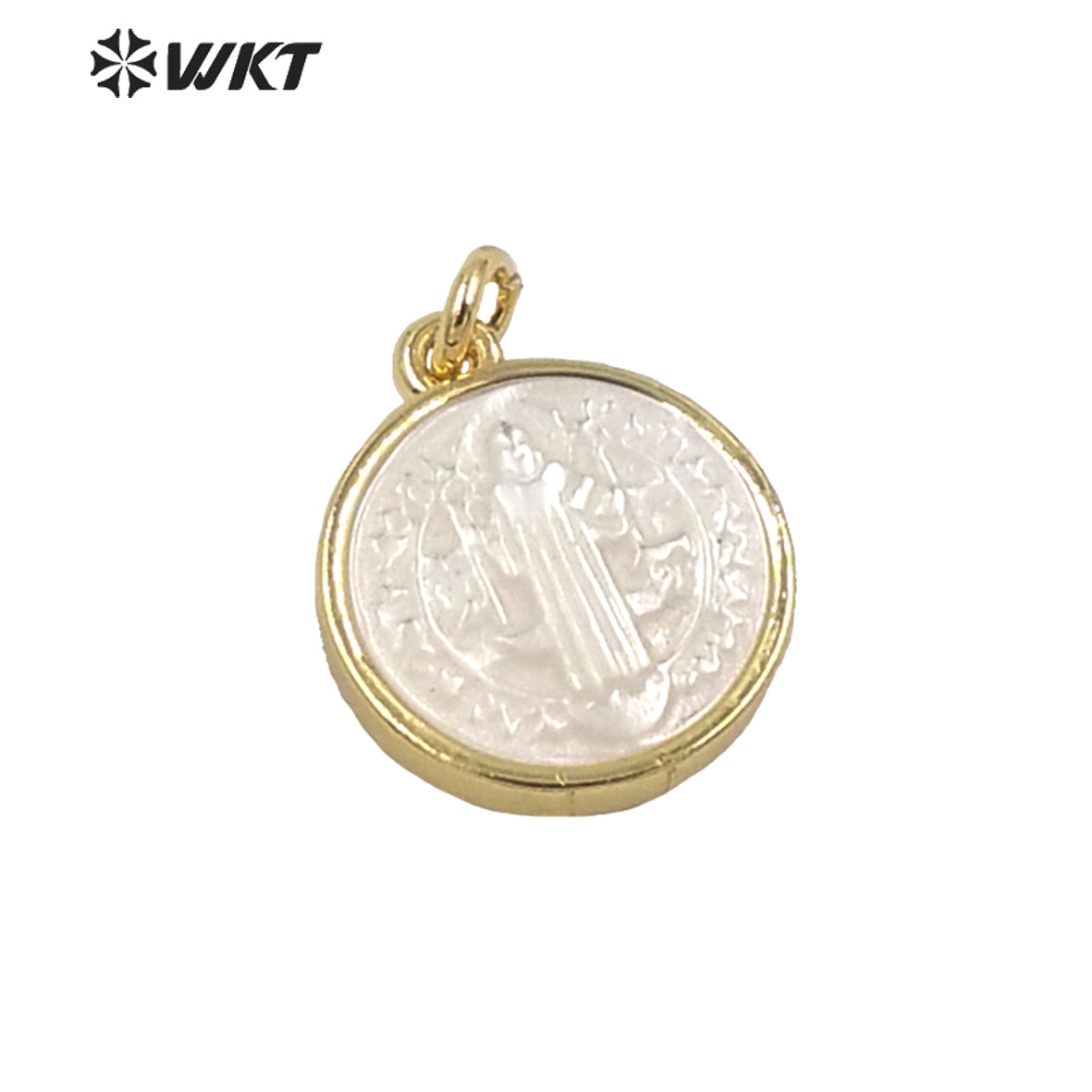 WT-MP172 WKT Super Hot Hand Make Carved Gold Bezel Setting Christian Pendant Popular White Mop Shell Gold Jesus Pendant