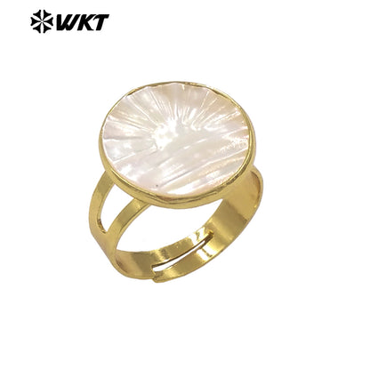 WT-MPR171 Newest Simple Style Wholesale Gold Plated Mother Of Pearl Shell Round Ring For Female Daily Wearing Accessory