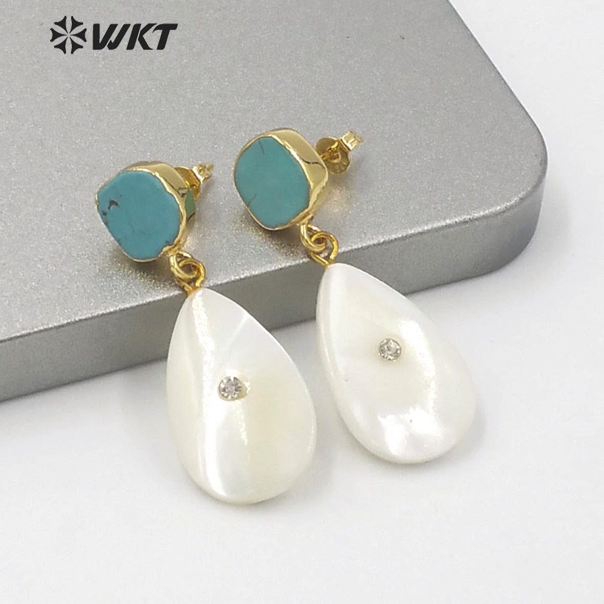 WT-MPE045 Factory Directly Sales Natural Stone Studs Earrings White Waterdrop Dangle Shell Earrings Charming Turquoise Earrings