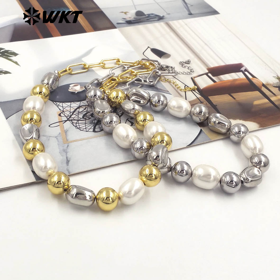 WT-JN305 the New Simple Natural Brass 18K Gold Plated Silver Round Flat Bead Shell Chain Necklace for Women As Special Gift