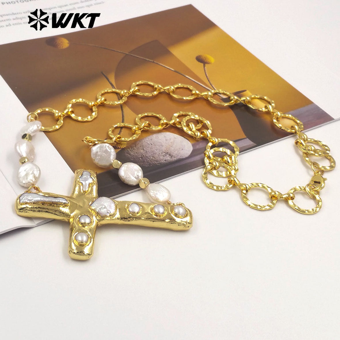 WT-JN369 Exclusive 18K Gold Electroplated Natural Freshwater Pearl Chain And Cross Pendant Necklace For Women Daily Matching