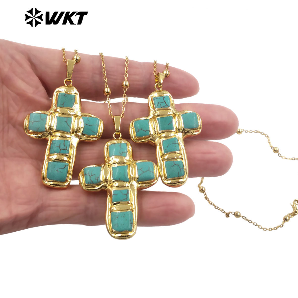 WT-N1523 Wholesale 18K Gold Electroplated Natural Turquoise Stone Cross Pendant Necklaces For Women Vintage Style Jewelry