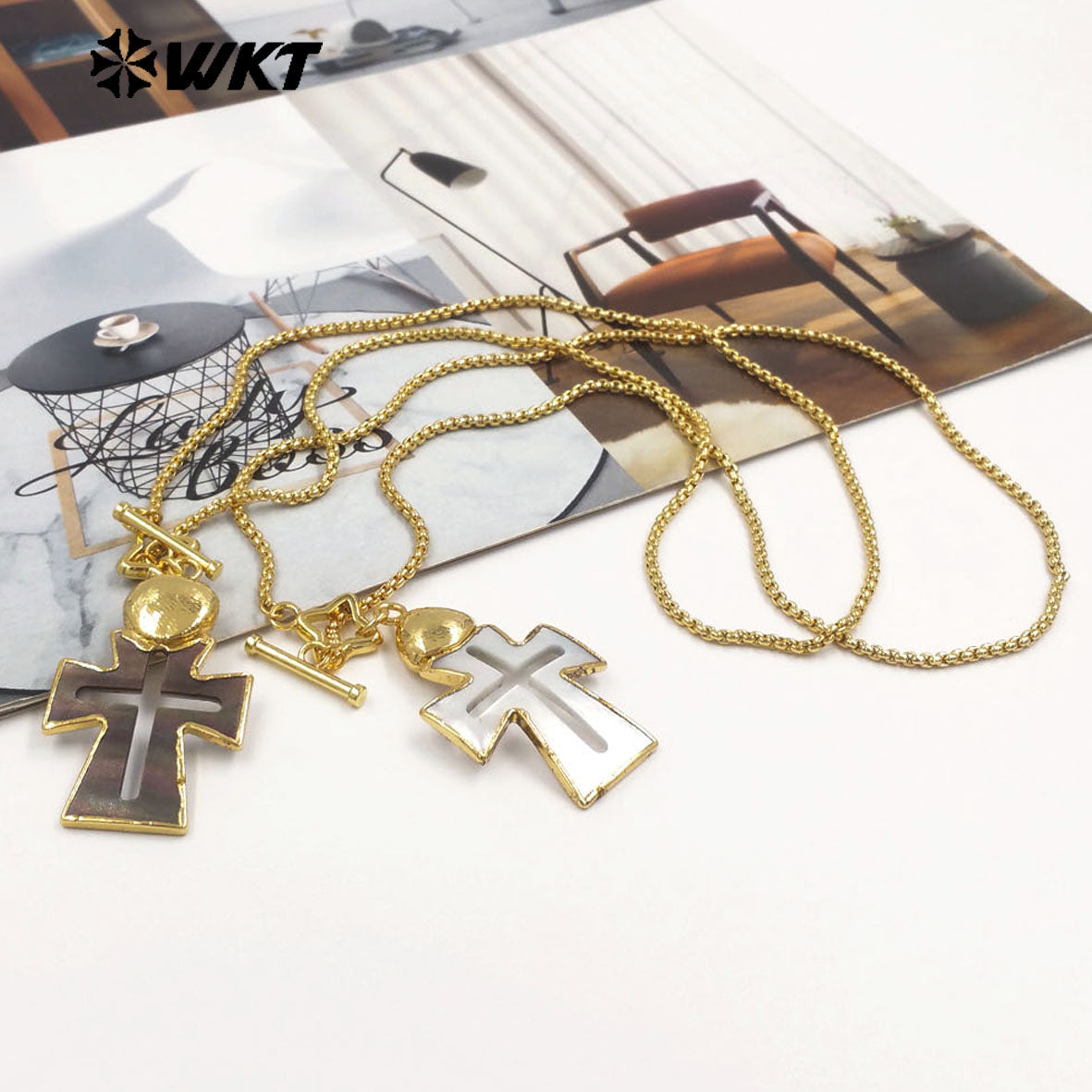 WT-JN353 Creative Gold Plated Chain With Star Clasp And Natural Shell Cross Hollow Pendant Necklace For Ladies Vintages Gift