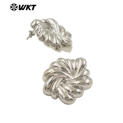 WT-E767 New Special Design Stylish Natural Yellow Brass Gold and Silver Earrings for Women As Daily Fashion Accessories