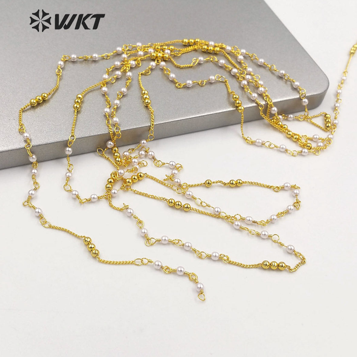 WT-RBC195 Amazing Handmade Gold Plated White Beads Chain Women DIY Jewelry Necklace Chain by Meter Tiny Brass Chain