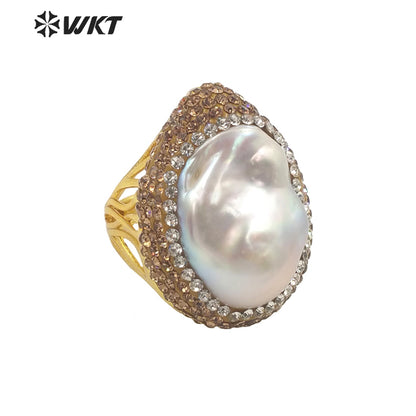 WT-MPR039 Gorgeous Fashion 18k Real Gold Bezel Big Baroque Pearl Rhinestone Ring Royal Value Birthday Ring for Women
