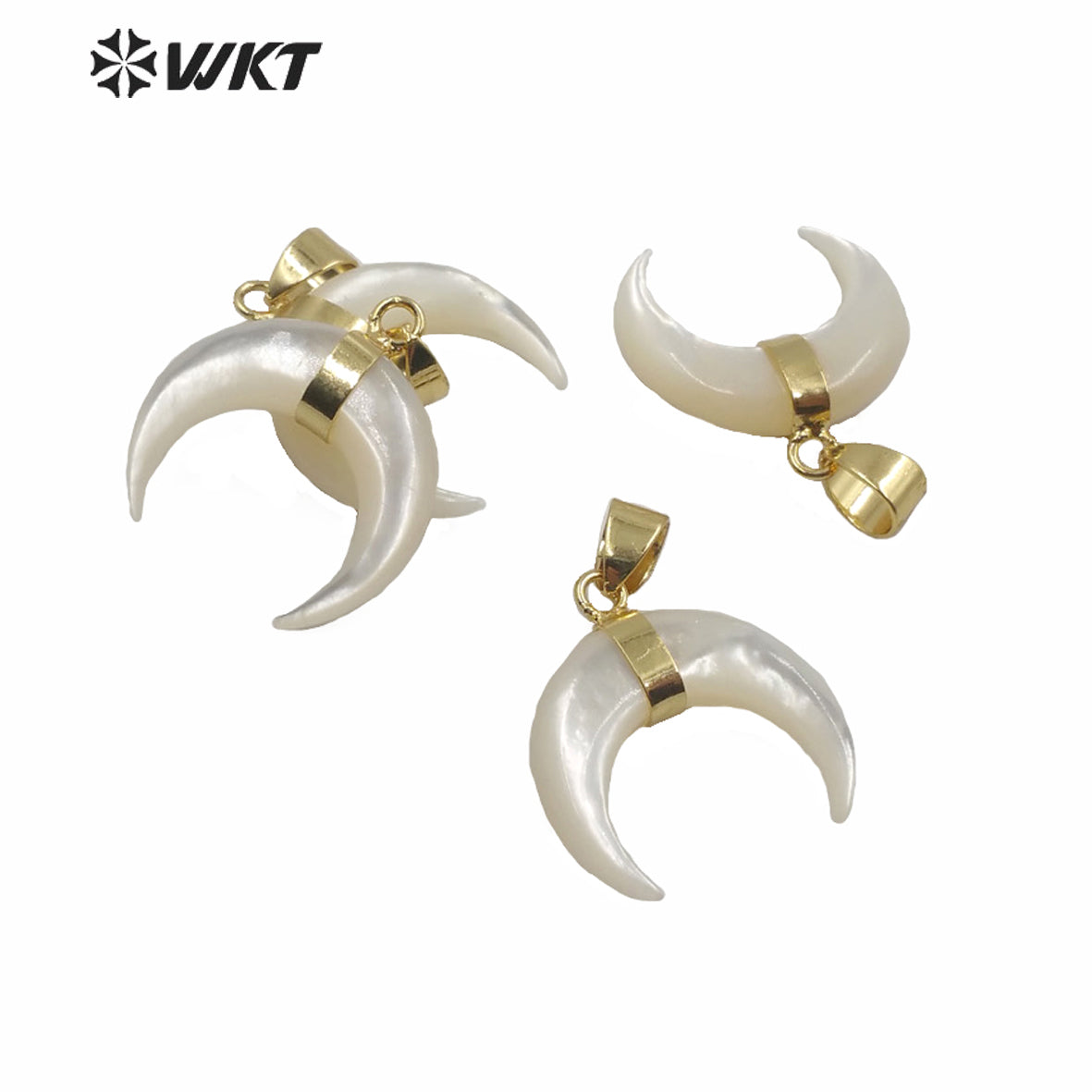 WT-JP214 Hot Sales Tiny Crescent Horn Pearl Pendant Women Fashion Small Size White Shell Crescent Horn Charms Pendant