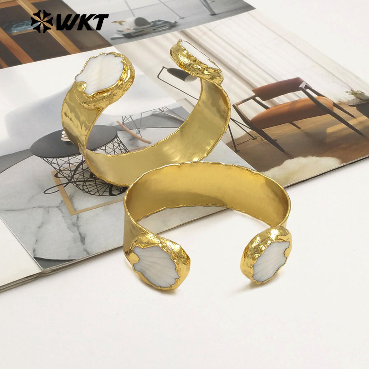 MPB130 Wholesale Amazing Hand Carved 18K Gold Plated Natural White Shell Adjustable Size Bangles For Women Fashion Jewelry Gift