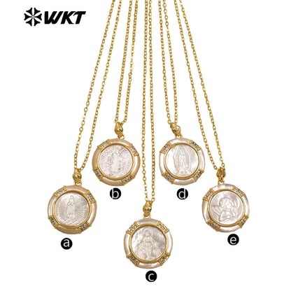 WT-JN357 Newest Gold Plated MOP Shell Hand Carved Religious Style Pattern Round Pendant Necklace For Girls Causal Matching