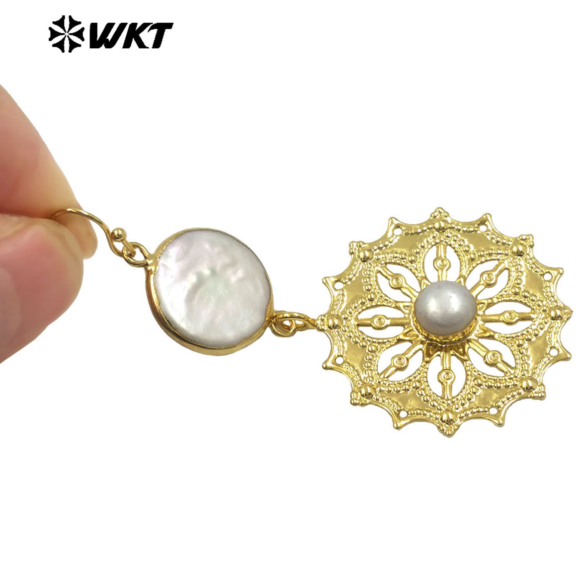 WT-MPE150 Hot Sales Beautiful Fashion Women Earrings With Natural Freshwater Pearl 18K Gold Plated Exquisite Ladies Jewelry