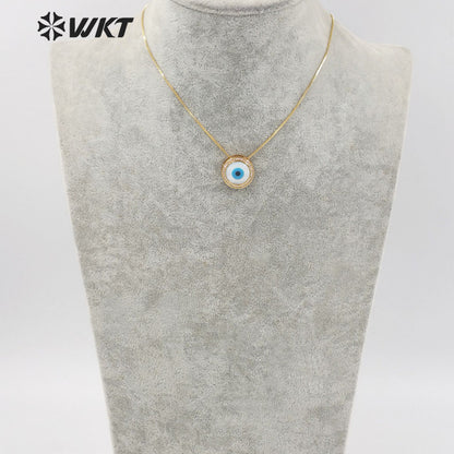 WT-MN970 Fashion 18k Real Gold Plated Micro Pave Cubic Zircon Natural Round Shell Eye Pendants Necklace Charming Eye Necklace