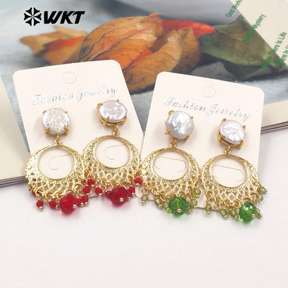 WT-MPE133 Stunning Colorful 18K Real Gold Plated Long Dangle Hand Made Claw Setting Charming Freshwater Pearl Stud Earrings