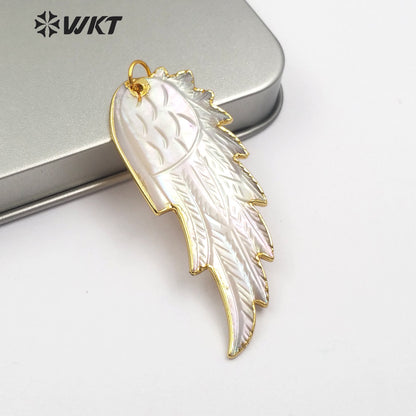 WT-P853 Hot Exclusive Natural Hand Carved Shell Feather Pendant 18k Gold Dipped Shell Feather Pendant
