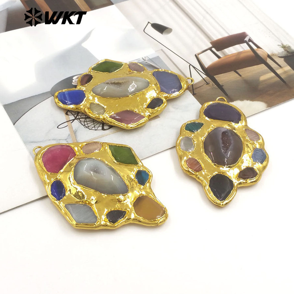 WT-P2009 Newest Design Gorgeous Multi Natural Gemstones Back Full 18K Gold Plated Charm Pendant For Women Jewelry Making