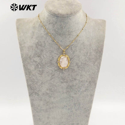 WT-JN273 Amazing 18K Real Gold Plated Resist Tarnishable Oval Shape Handmade Energy Shell Carved Angel Religious Necklace