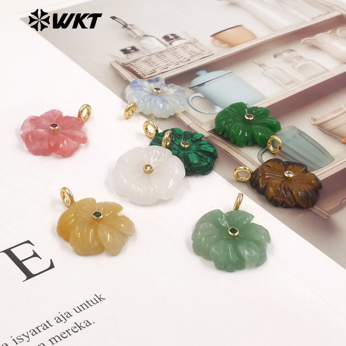 WT-JP522 Popular Trendy Zircon And Colorful Natural Gemstones Hand Carved Flower Shape Gold Pendants For Lady Jewelry Design